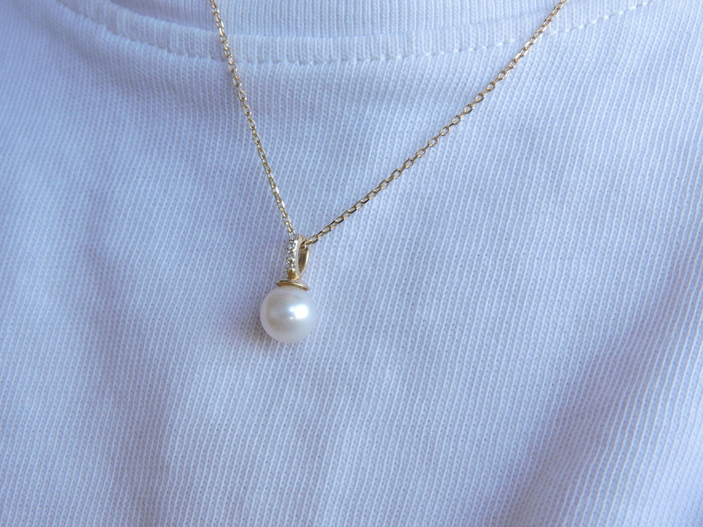 7mm Pearl Drop Diamond Necklace in Solid Gold – Minimal Pearl Pendant Necklace – Handmade Fine Jewelry