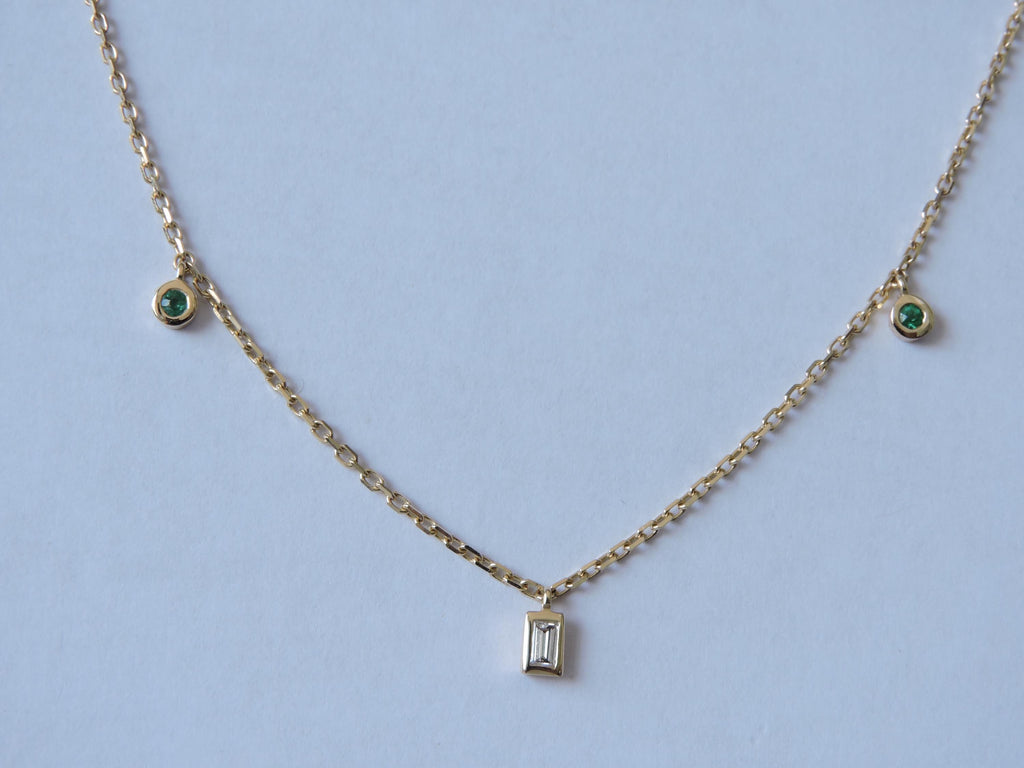14K Gold Emerald & Baguette Diamond Necklace, 0.10 Ct Emerald, 0.10 Ct Diamond, 44 cm Chain, Minimal Fine Jewelry Gift