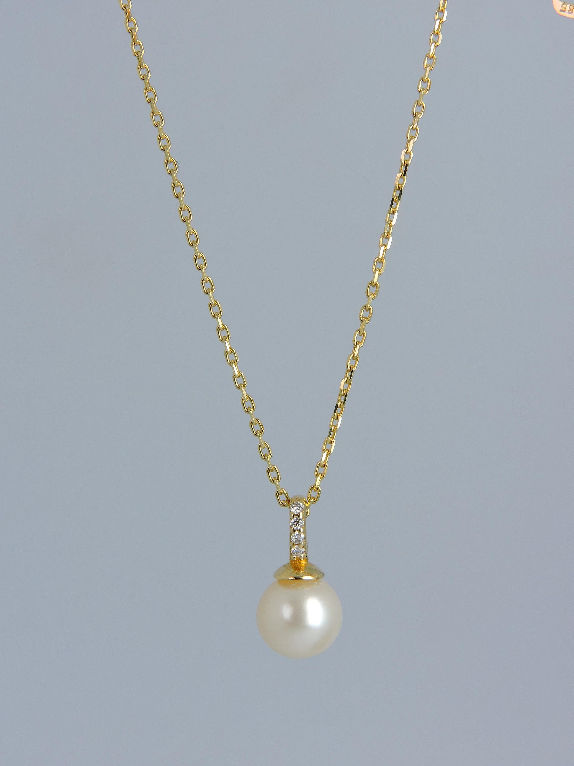 7mm Pearl Drop Diamond Necklace in Solid Gold – Minimal Pearl Pendant Necklace – Handmade Fine Jewelry